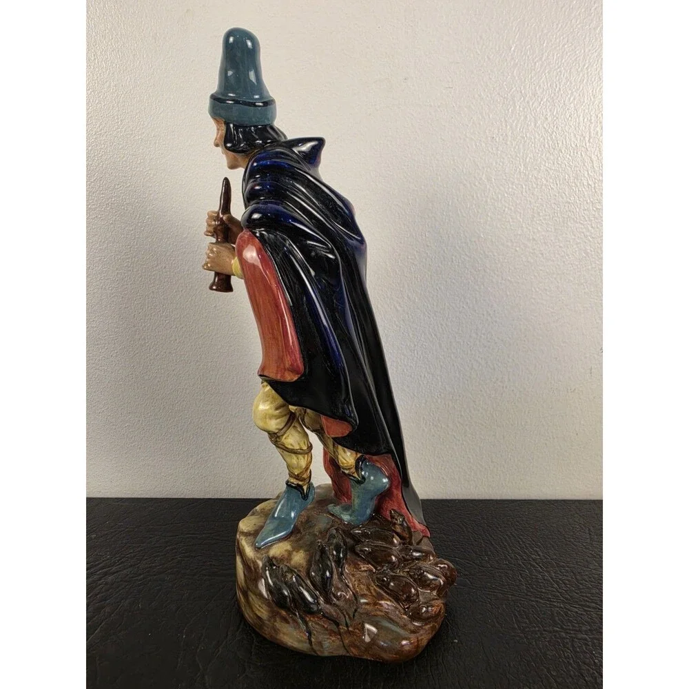 Vintage Royal Doulton England HN 2102 The Pied Piper- RARE